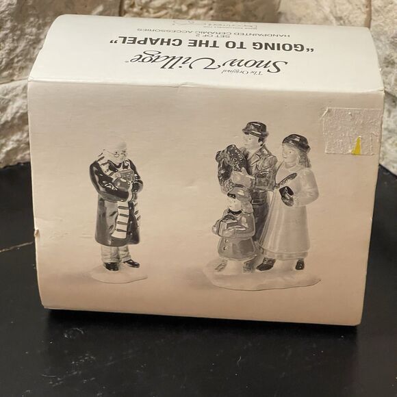 Dept 56 Original Snow Village "Going to the Chapel" RETIRED, #5476-3 set of 2 - Picture 3 of 10